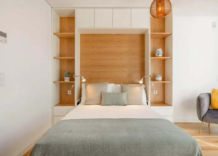 Stylish @ Apartment *